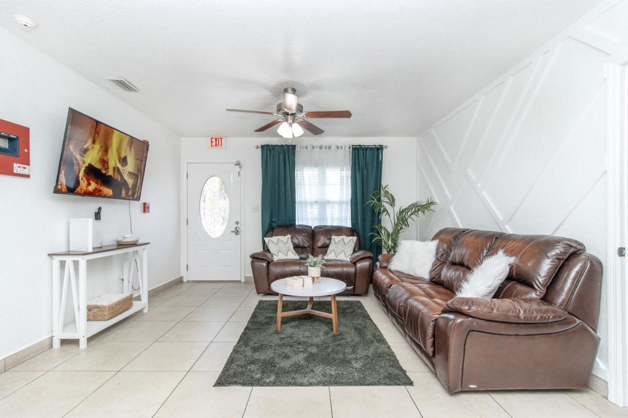 6 Bedroom Bucs Airport Mall Beach Wifi Tampa Extérieur photo