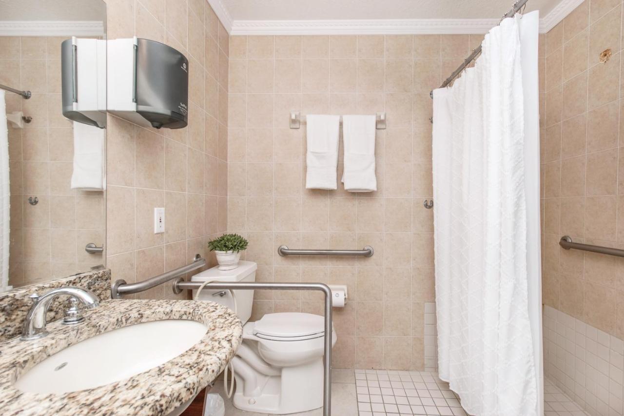 6 Bedroom Bucs Airport Mall Beach Wifi Tampa Extérieur photo