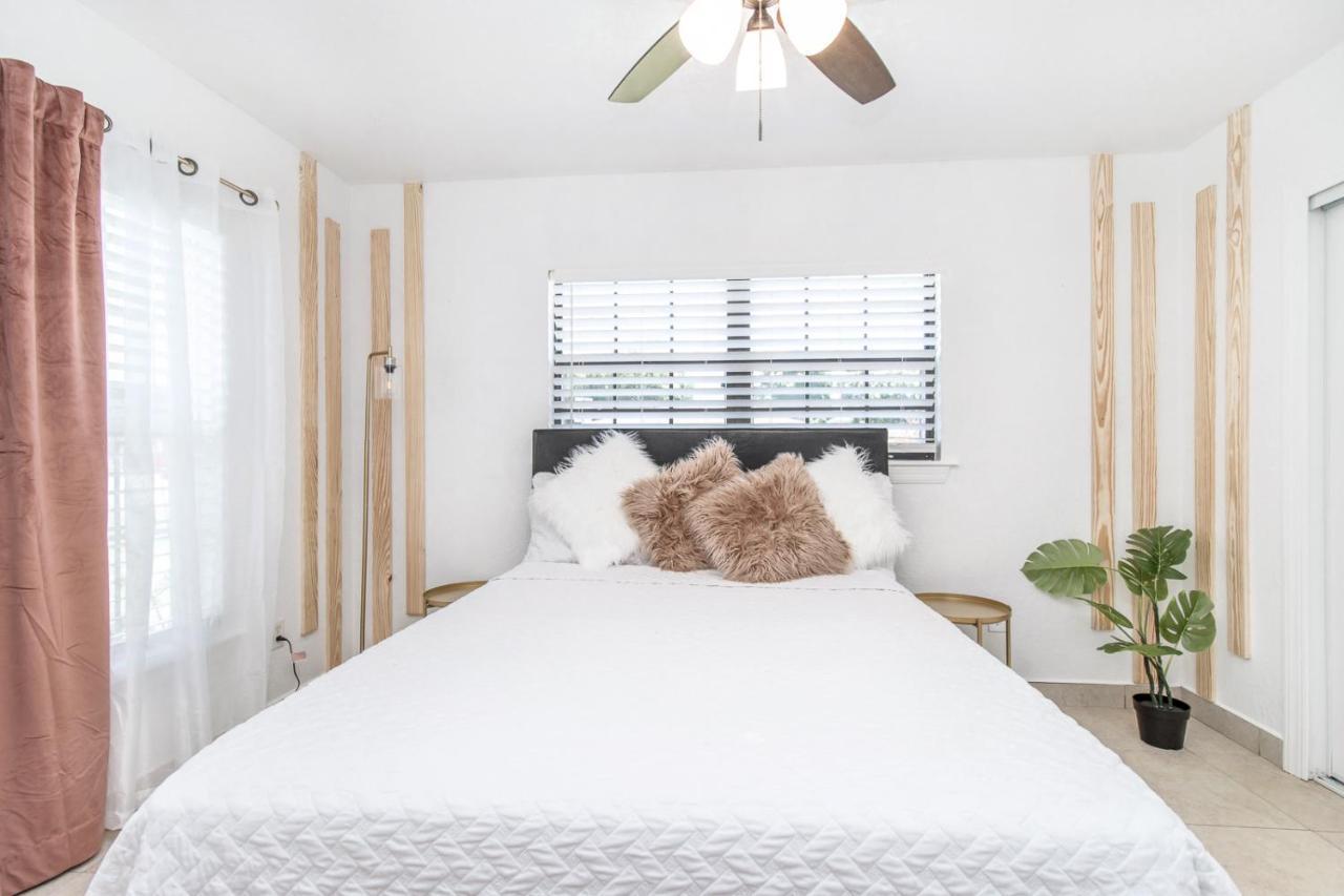 6 Bedroom Bucs Airport Mall Beach Wifi Tampa Extérieur photo