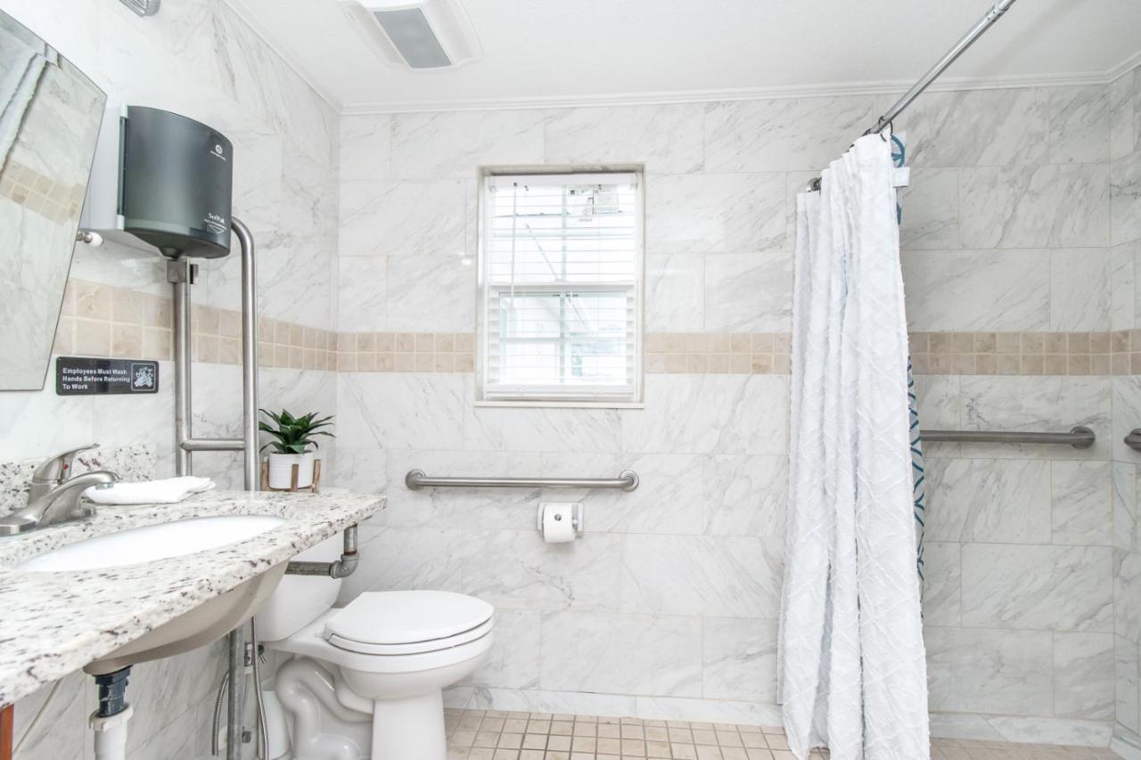 6 Bedroom Bucs Airport Mall Beach Wifi Tampa Extérieur photo