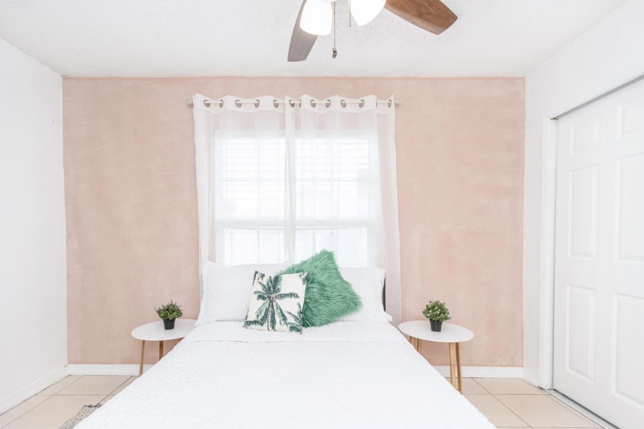 6 Bedroom Bucs Airport Mall Beach Wifi Tampa Extérieur photo