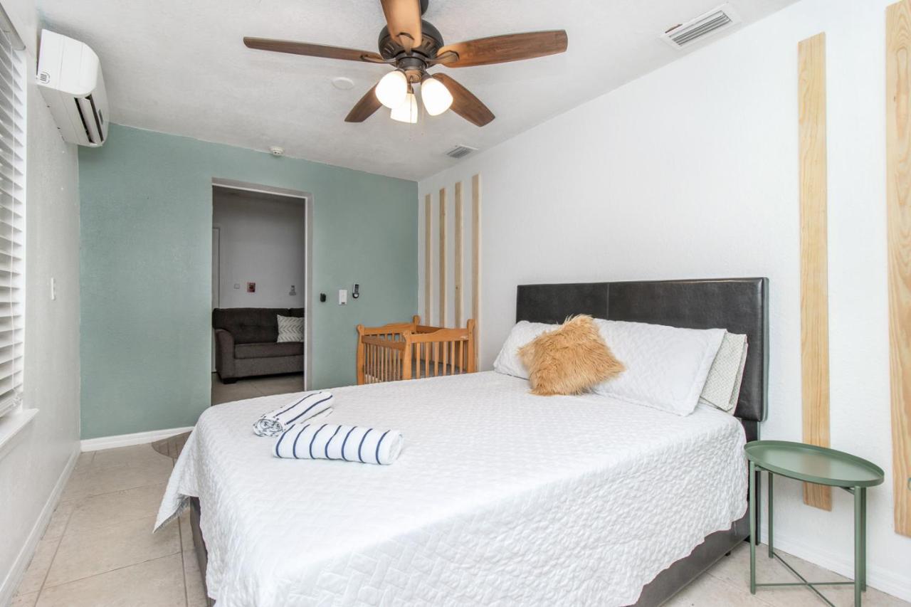 6 Bedroom Bucs Airport Mall Beach Wifi Tampa Extérieur photo