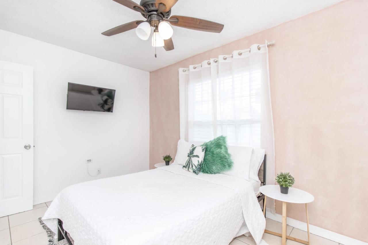 6 Bedroom Bucs Airport Mall Beach Wifi Tampa Extérieur photo